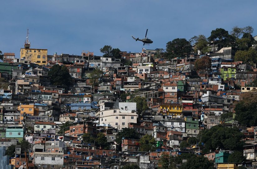 ONU julga prisões de brasileiros feitas por álbum de fotos da polícia