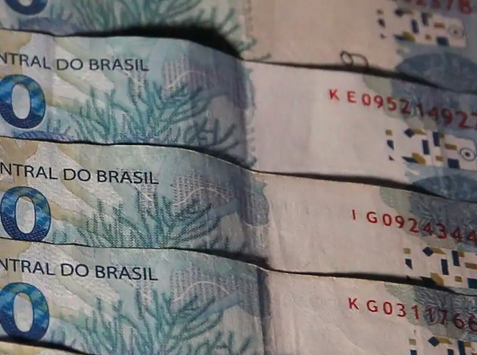 Pagamento de precatórios eleva déficit para R$ 230,54 bi em 2023