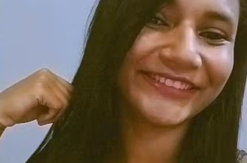 Amiga encontra jovem morta dentro de casa no interior de MT; Polícia investiga feminicídio