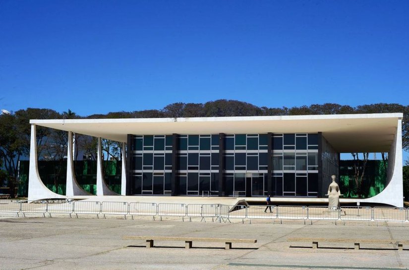 STF: apenas a Justiça pode bloquear bens de devedores do governo