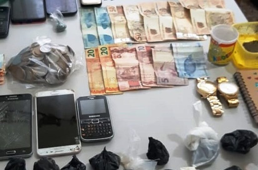 Polícia prende 4 por tráfico de drogas e associação para o tráfico