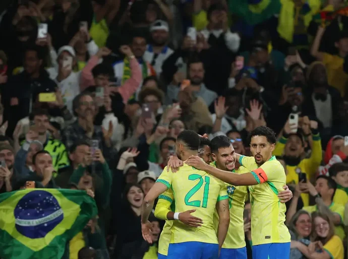 Brasil joga bem e derrota Senegal por 2 a 0 em amistoso em Londres