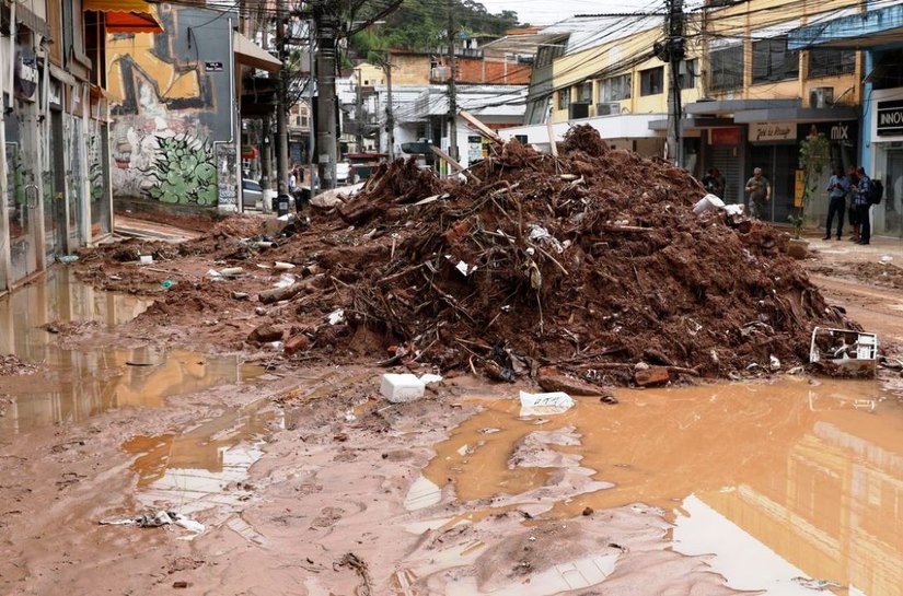 Petrópolis tem 198 mortes e 89 desaparecidos em decorrência da chuva