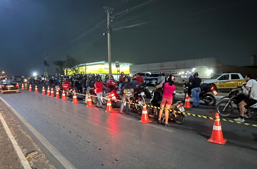 Operação Lei Seca resulta na remoção de 67 motocicletas e autuação de 31 condutores sem CNH