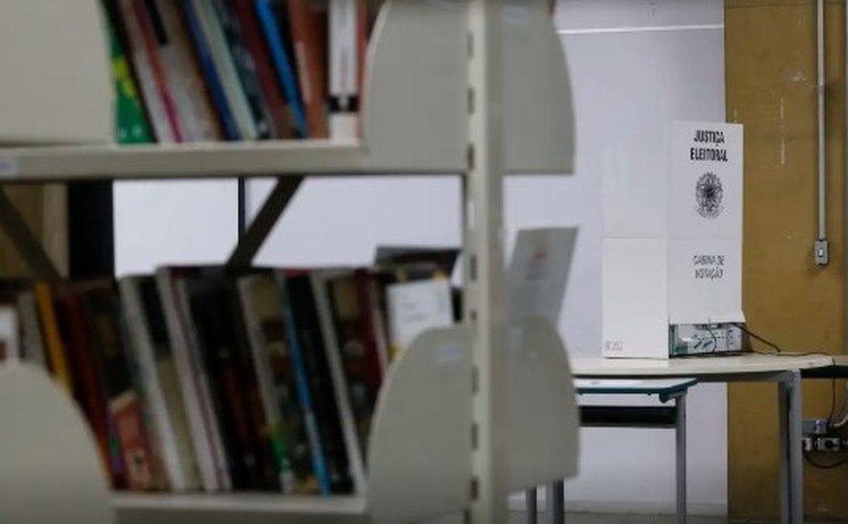 TSE: abstenção fica perto do total de eleitores ausentes na pandemia