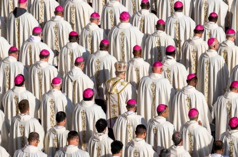Cardeais enfrentam encruzilhada para eleição do próximo papa