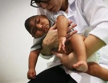 Como desnutrição, toxinas na água e agrotóxicos criaram 'bolsões de microcefalia' no Brasil