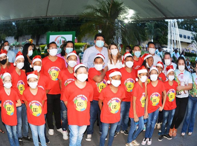 Várzea Grande recebe iluminação especial para festas de fim de ano