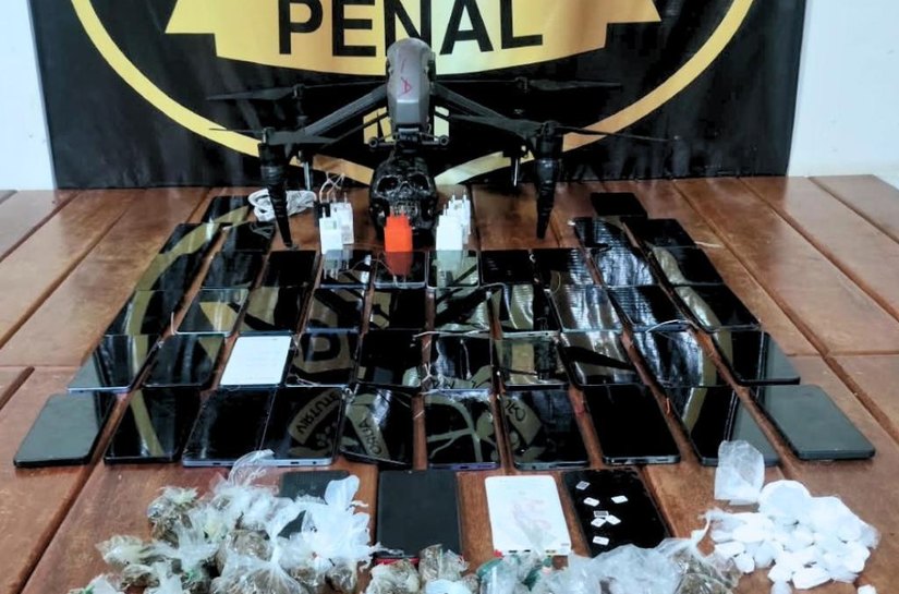 Polícia Penal abate drone e apreende celulares e drogas durante revista na Penitenciária Mata Grande