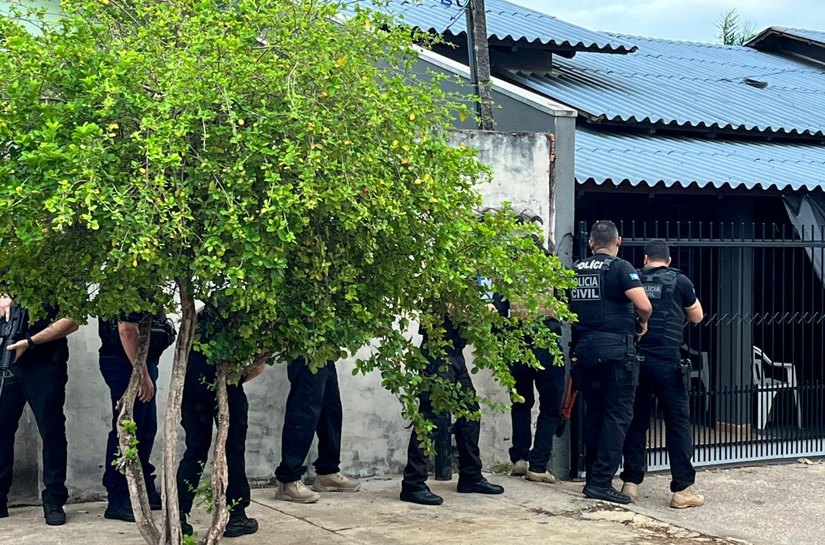 Polícia Civil cumpre 10 mandados contra membros de facção armada em Lucas do Rio Verde, MT