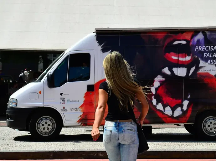 Assédio no trabalho: saiba como reunir provas para denunciar crime