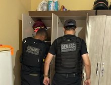 Polícia Civil cumpre buscas contra grupo envolvido em distribuição de drogas e armas em Várzea Grande