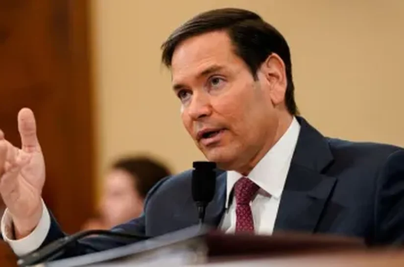 Rubio cancela vistos de servidores brasileiros ligados ao Mais Médicos