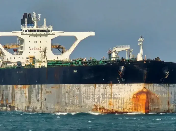 EUA dizem ter apreendido dois navios petroleiros ligados à Venezuela – um deles com bandeira russa