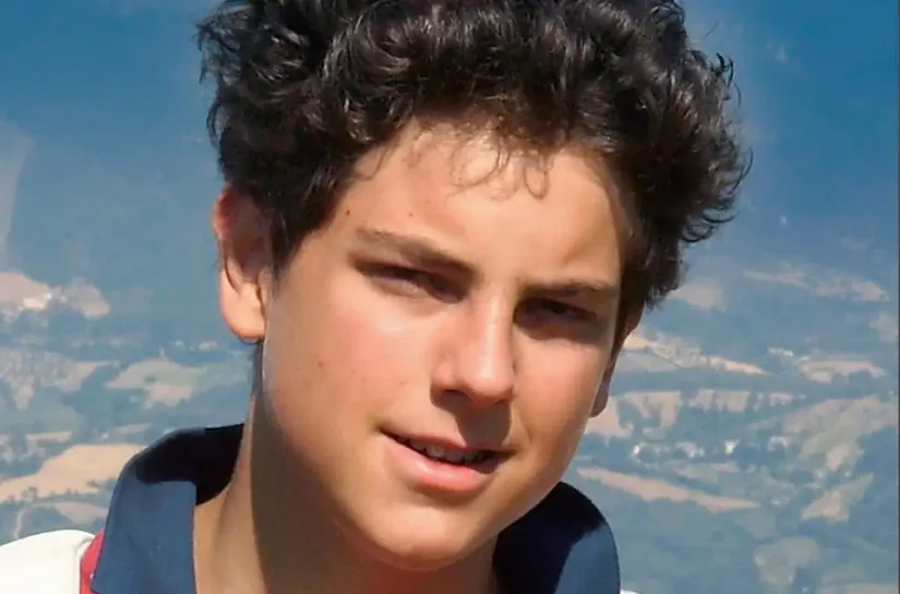 Carlo Acutis se torna o primeiro santo da geração 'millennial'