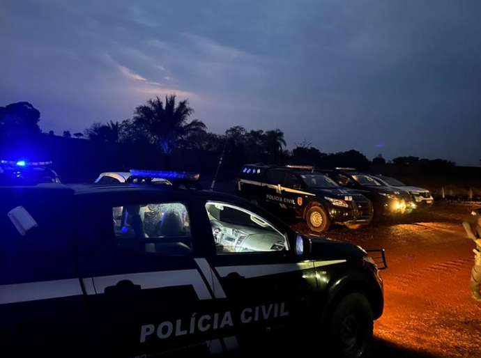 Polícia Civil desarticula facção criminosa envolvida com tráfico de drogas, homicídios e extorsão de comerciantes