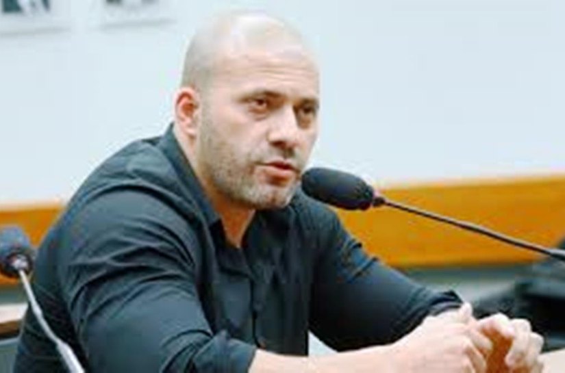 Câmara e STF têm reuniões hoje para discutir futuro de Daniel Silveira