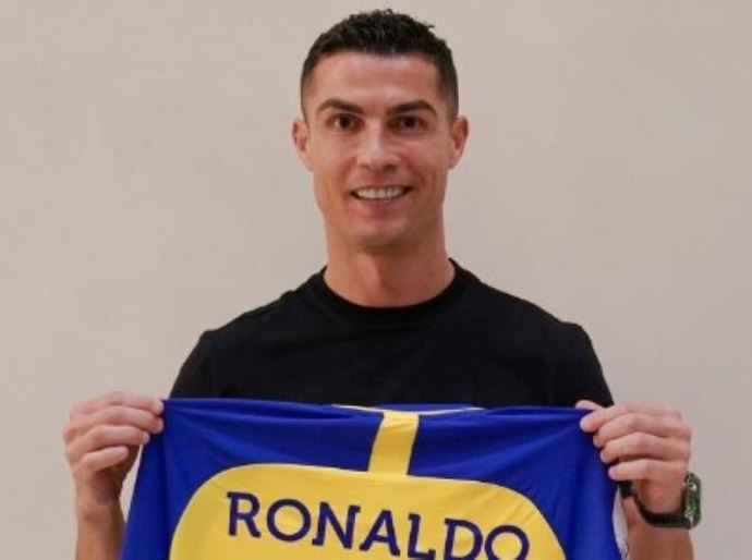 Cristiano Ronaldo é anunciado como reforço do Al-Nassr