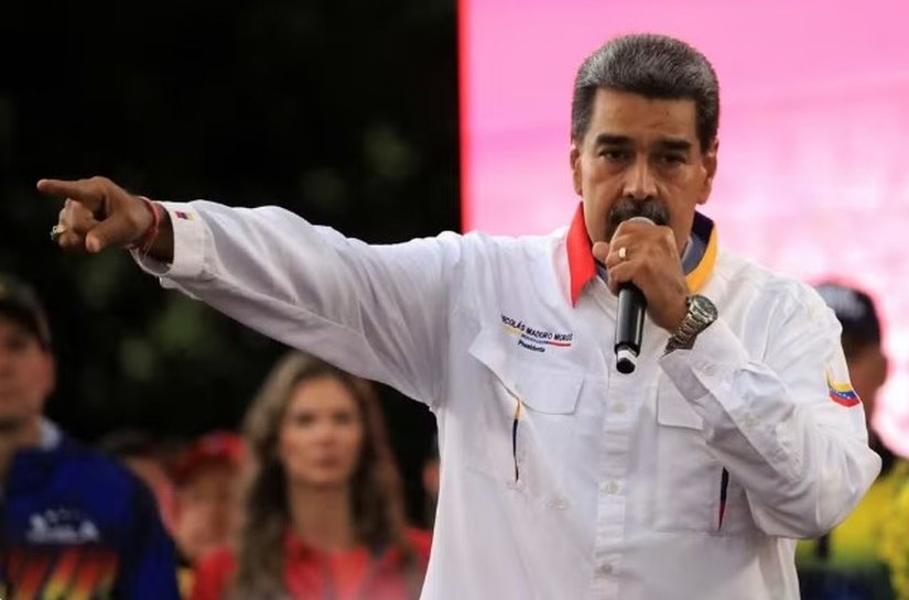 EUA estão negociando anistia para que Maduro deixe poder, diz jornal