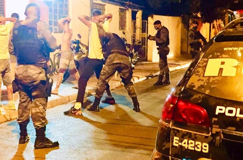 Operação Centurião abordou 5 mil pessoas, apreendeu 40 kg de drogas e 10 armas de fogo