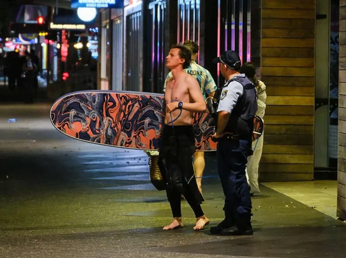 Ataque em praia da Austrália foi terrorismo e tinha judeus como alvo