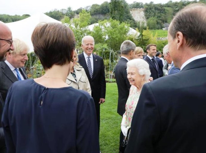 Conheça o protocolo que Biden deverá seguir no encontro com a rainha Elizabeth